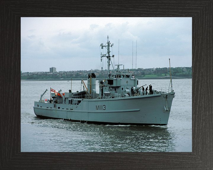 HMS Brereton M1113 | Photo Print | Framed Print | Ton Class | Minesweeper | Royal Navy Hampshire Prints