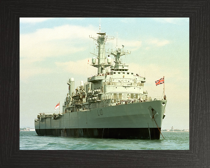 HMS Fearless L10 | Photo Print | Framed Print | Fearless Class | Amphibious ship | Royal Navy Hampshire Prints