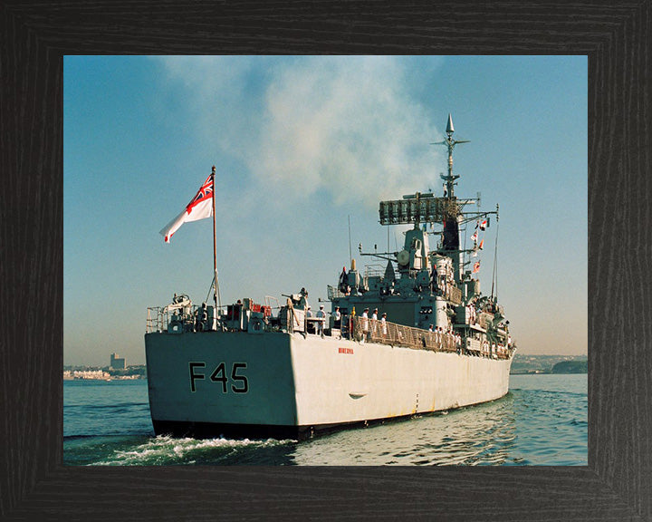 HMS Minerva F45 | Photo Print | Framed Print | Leander Class | Frigate | Royal Navy Hampshire Prints