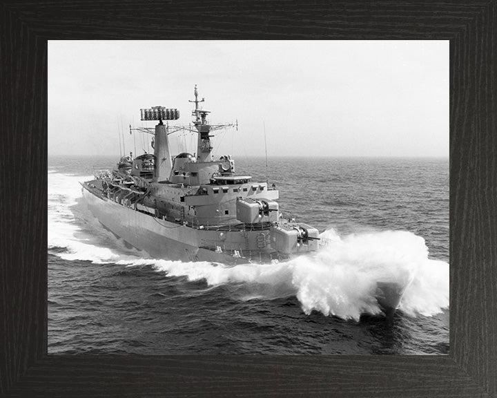 HMS London D16 | Photo Print | Framed Print | County Class | Destroyer | Royal Navy Hampshire Prints