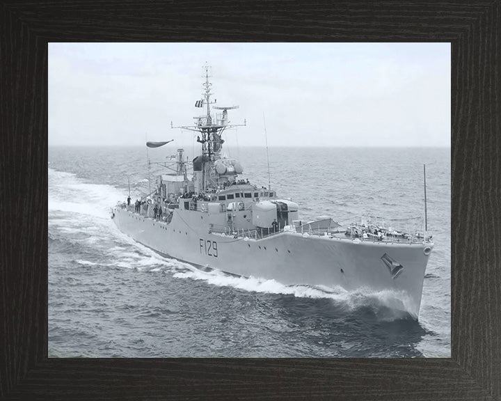 HMS Rhyl F129 | Photo Print | Framed Print | Poster | Rothesay Class | Frigate | Royal Navy Hampshire Prints