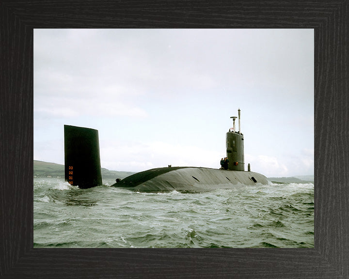HMS Swiftsure S126 Submarine | Photo Print | Framed Print | Swiftsure Class | Royal Navy Hampshire Prints