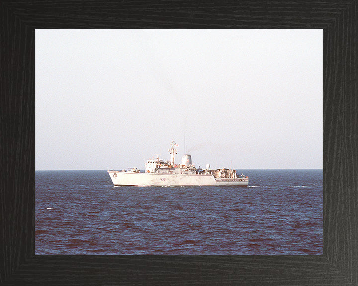 HMS Hurworth M39 Royal Navy Hunt class mine countermeasures vessel Photo Print or Framed Print - Hampshire Prints