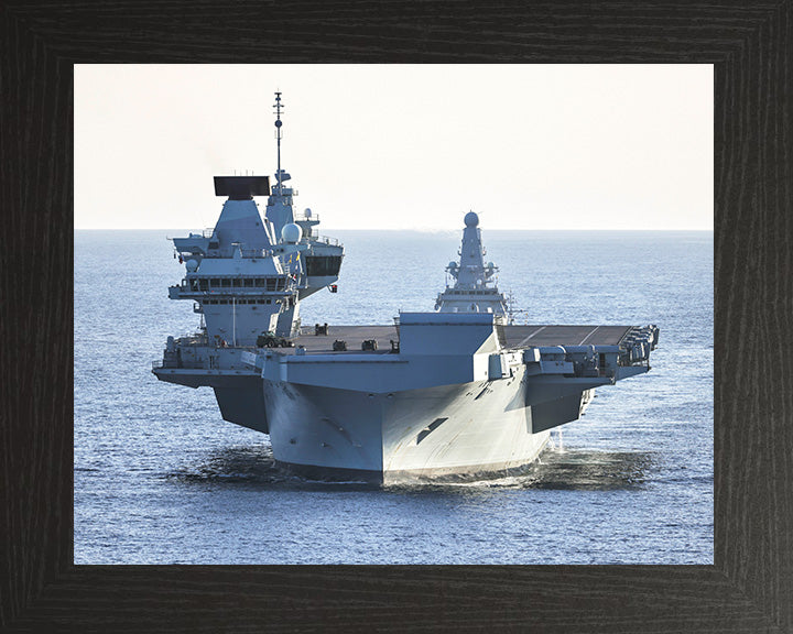 HMS Prince of Wales R09 | Photo Print | Framed Print | Queen Elizabeth Class | Aircraft Carrier | Royal Navy Hampshire Prints