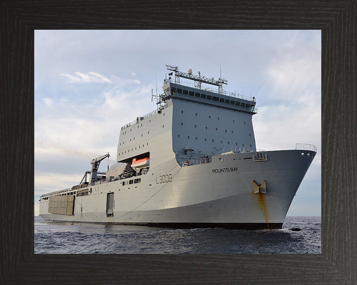 RFA Mounts Bay L3008 | Photo Print | Framed Print | Bay Class | Auxiliary Dock | Royal Fleet Auxiliary Hampshire Prints