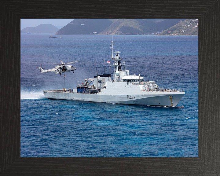 HMS Medway P223 Royal Navy River class patrol vessel Photo Print or Framed Print - Hampshire Prints