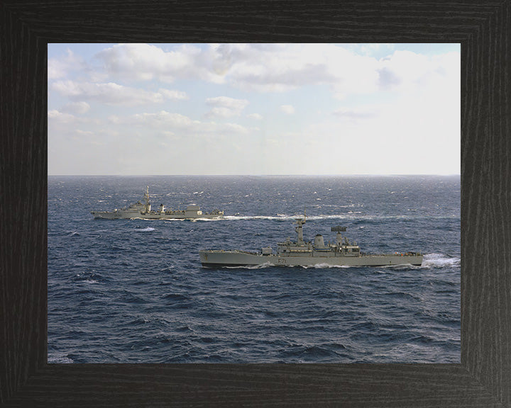 HMS Scylla F71 | Photo Print | Framed Print | Leander Class | Frigate | Royal Navy Hampshire Prints