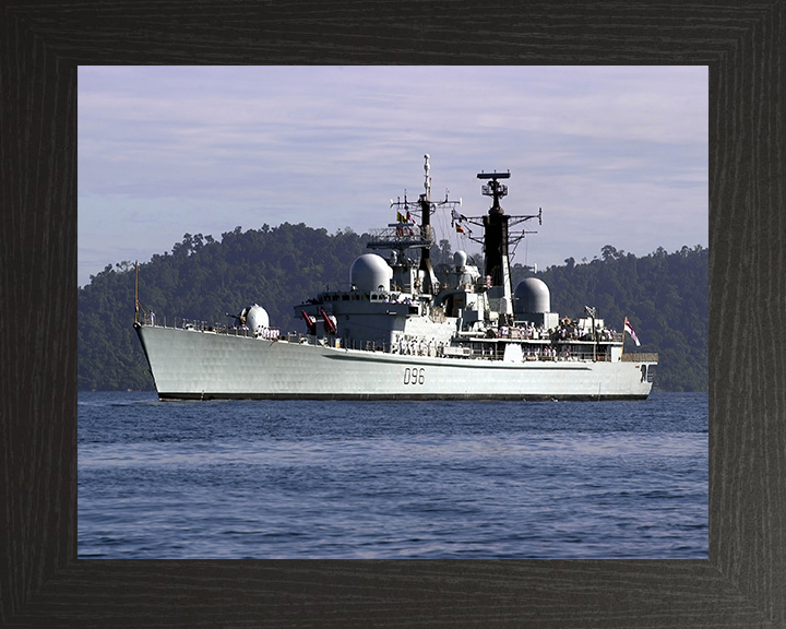 HMS Gloucester D96 Royal Navy Type 42 destroyer Photo Print or Framed Print - Hampshire Prints