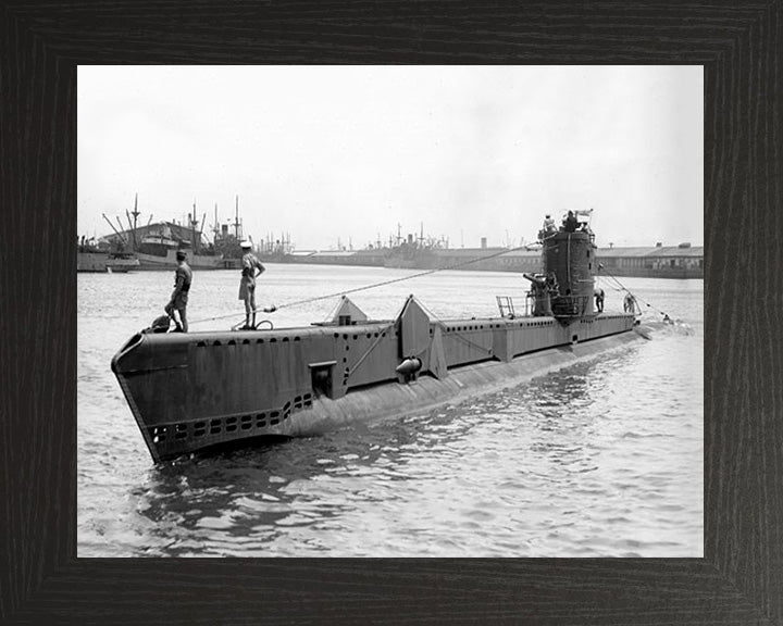 HMS Voracious P78 Submarine | Photo Print | Framed Print | Poster | V Class | Royal Navy Hampshire Prints