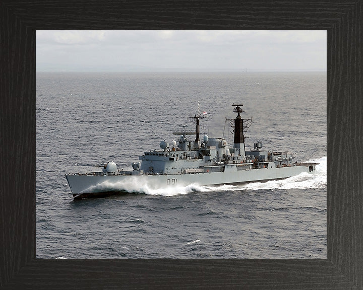 HMS Nottingham D91 | Photo Print | Framed Print | Poster | Type 42 | Destroyer | Royal Navy Hampshire Prints