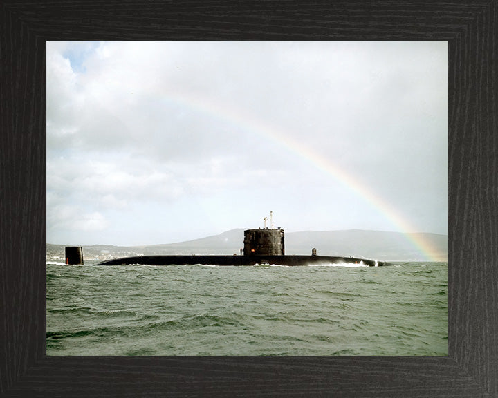 HMS Swiftsure S126 Submarine | Photo Print | Framed Print | Swiftsure Class | Royal Navy Hampshire Prints