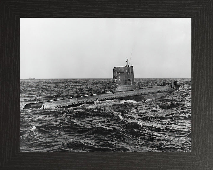 HMS Oracle S16 Submarine | Photo Print | Framed Print | Oberon Class | Royal Navy Hampshire Prints