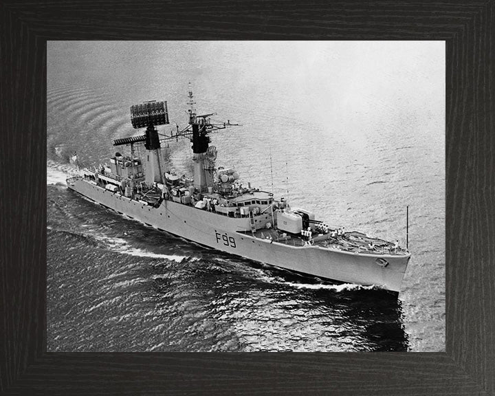 HMS Lincoln F99 Royal Navy Salisbury class frigate Photo Print or Framed Print - Hampshire Prints