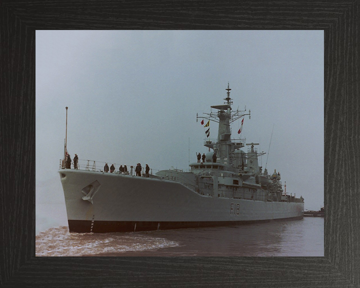 HMS Galatea F18 | Photo Print | Framed Print | Leander Class | Frigate | Royal Navy Hampshire Prints