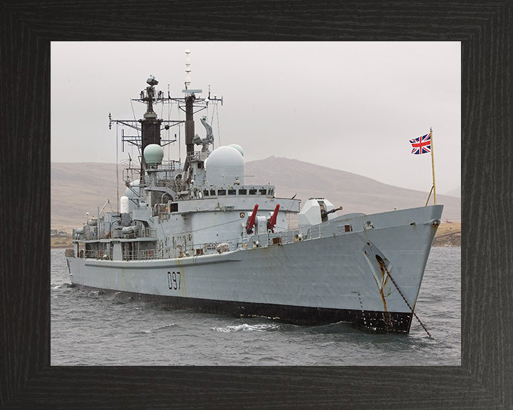 HMS Edinburgh D97 | Photo Print | Framed Print | Poster | Type 42 | Destroyer | Royal Navy Hampshire Prints