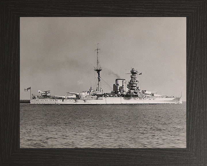 HMS Valiant (02) | Photo Print | Framed Print | Queen Elizabeth Class | Battleship| Royal Navy Hampshire Prints