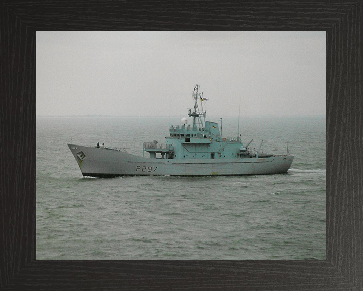 HMS Guernsey P297 Royal Navy Island class Patrol Vessel Photo Print or Framed Photo Print - Hampshire Prints