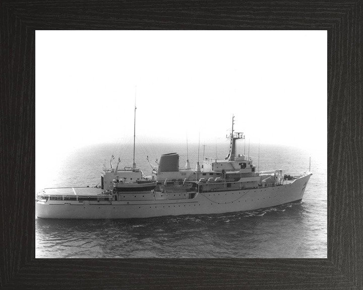 HMS Hydra A144 | Photo Print | Framed Print | Hecla Class | Survey Vessel | Royal Navy Hampshire Prints