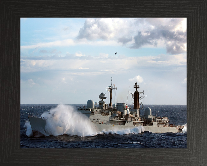 HMS Exeter D89 Royal Navy Type 42 Destroyer Photo Print or Framed Photo Print - Hampshire Prints