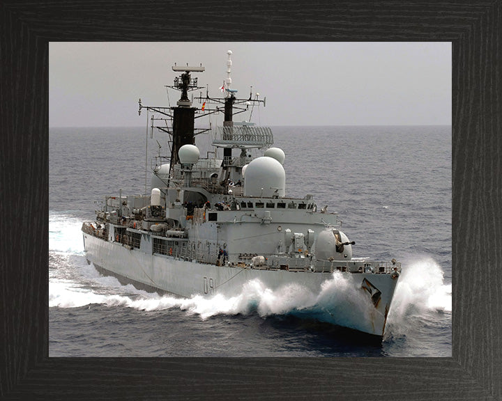 HMS Nottingham D91 | Photo Print | Framed Print | Poster | Type 42 | Destroyer | Royal Navy Hampshire Prints
