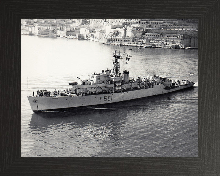 HMS Veryan Bay K651 Royal Navy Bay Class Frigate Photo Print or Framed Print - Hampshire Prints