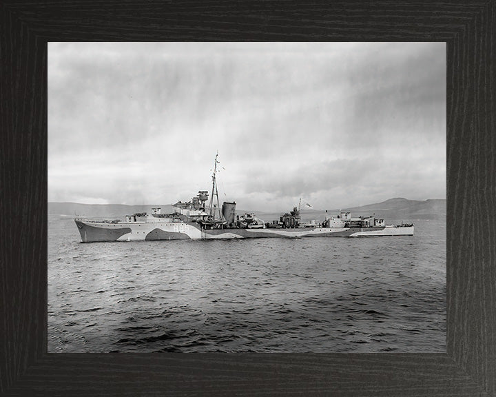 HMS Relentless H85 | Photo Print | Framed Print | R Class | Destroyer | Royal Navy Hampshire Prints