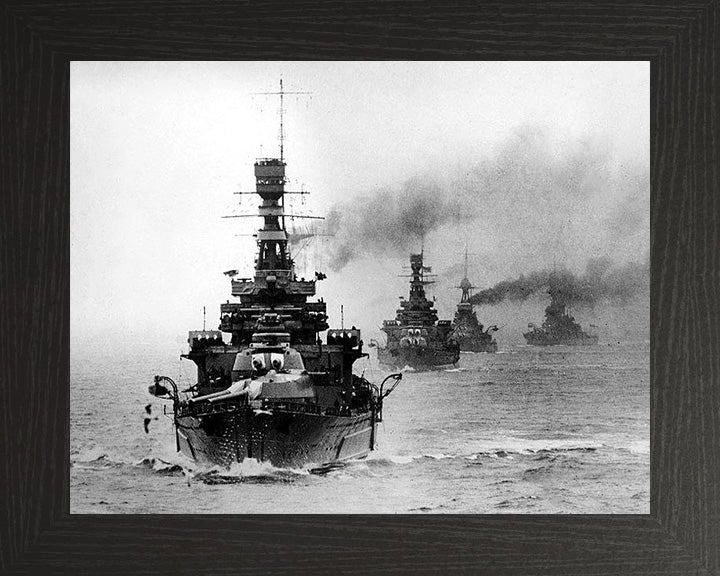 HMS Repulse (1916) | Photo Print | Framed Print | Renown Class | Battlecruiser | Royal Navy Hampshire Prints