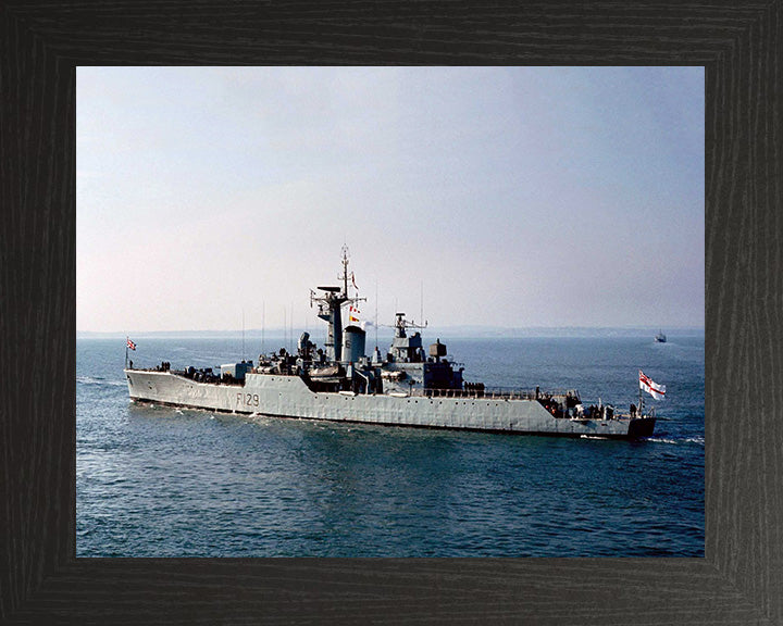 HMS Rhyl F129 Royal Navy Rothesay Class frigate Photo Print or Framed Print - Hampshire Prints