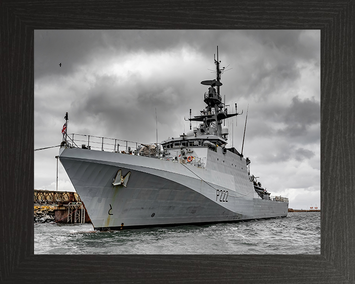 HMS Forth P222 | Photo Print | Framed Print | Poster | River Class | Patrol Ship | Royal Navy Hampshire Prints