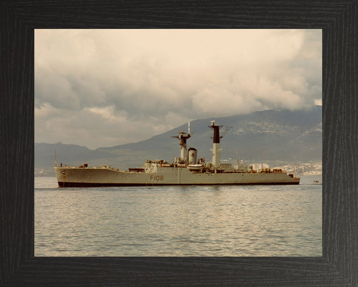 HMS Londonderry F108 Royal Navy Rothesay class frigate Photo Print or Framed Print - Hampshire Prints