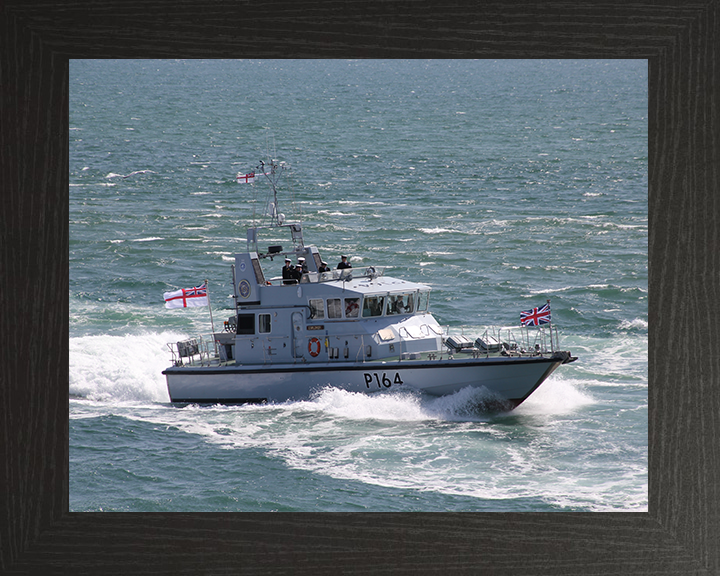 HMS Explorer P164 Royal Navy Archer class P2000 patrol vessel Photo Print or Framed Print - Hampshire Prints