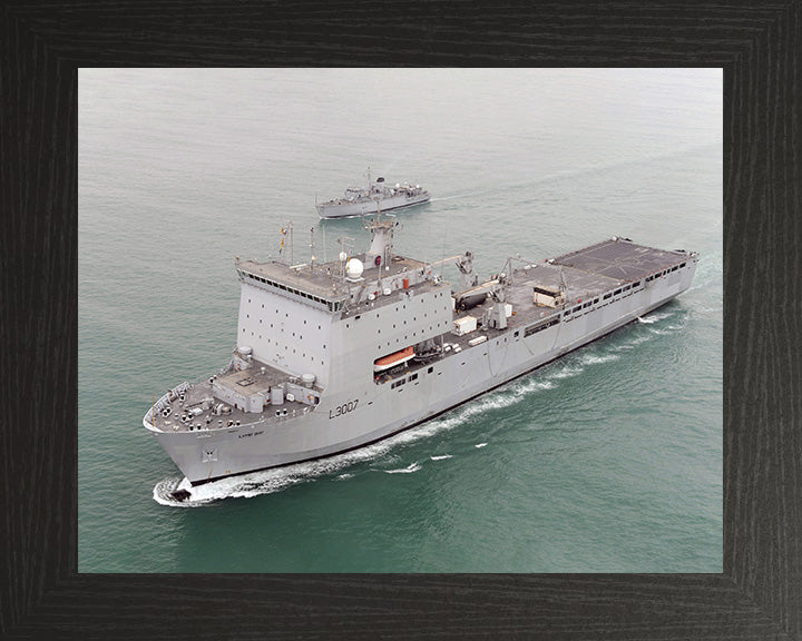 RFA Lyme Bay L3007 | Photo Print | Framed Print | Bay Class | Auxiliary Dock | Royal Fleet Auxiliary Hampshire Prints