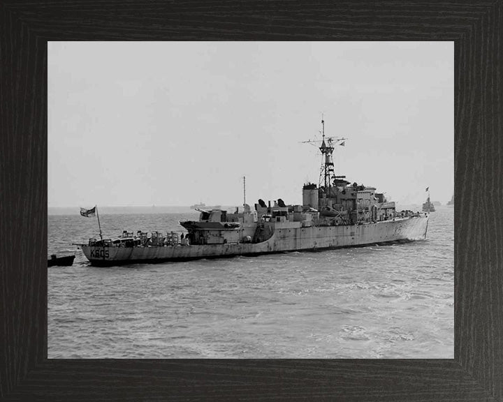 HMS Padstow Bay K608 Royal Navy Bay Class Frigate Photo Print or Framed Print - Hampshire Prints