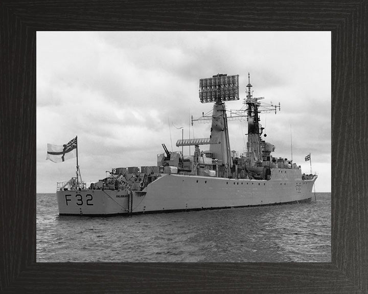 HMS Salisbury F32 Royal Navy Salisbury class Frigate Photo Print or Framed Print - Hampshire Prints