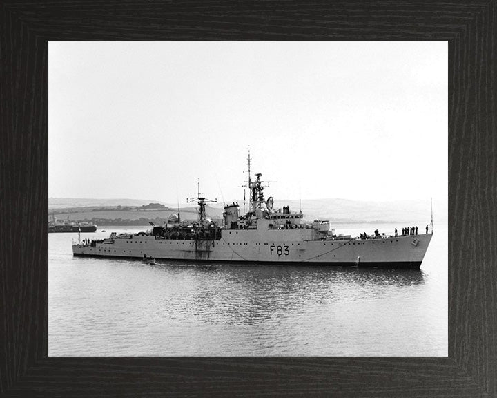 HMS Ulster F83 (R83) | Photo Print | Framed Print | Poster | Type 15 | Frigate | Royal Navy Hampshire Prints