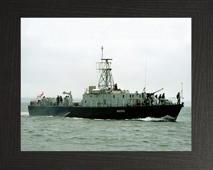 HMS Isis M2010 | Photo Print | Framed Print | Ley Class | Minesweeper | Royal Navy Hampshire Prints