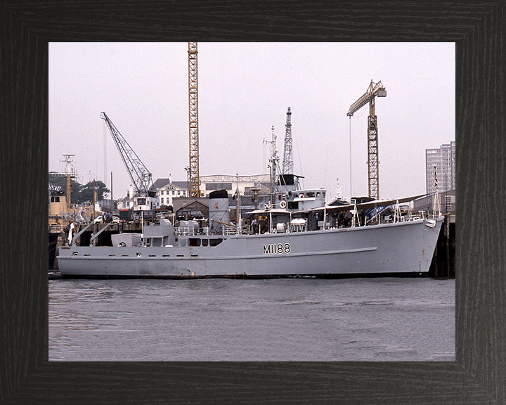 HMS Walkerton M1188 Royal Navy Ton Class Minesweeper Photo Print or Framed Print - Hampshire Prints