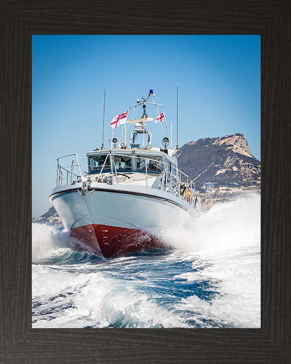 HMS Scimitar (P284) Photo Print - Off Gibraltar - Royal Navy Scimitar Class Fast Patrol Vessel Hampshire Prints 10 x 8 Black Frame No