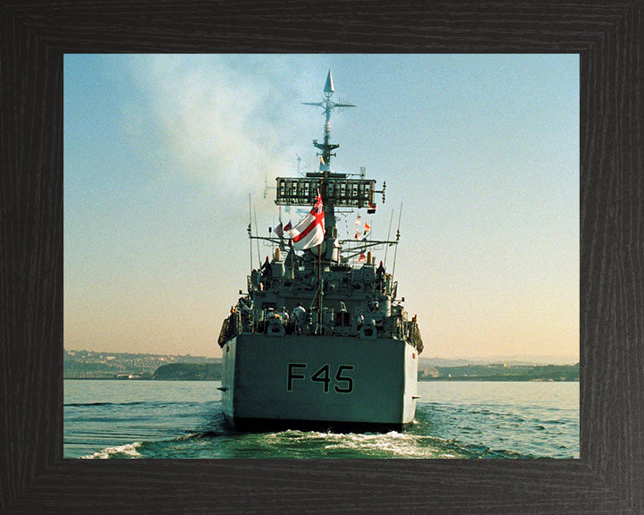 HMS Minerva F45 | Photo Print | Framed Print | Leander Class | Frigate | Royal Navy Hampshire Prints