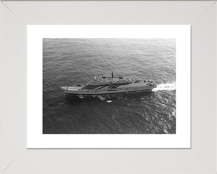 HMS Invincible R05 | Photo Print | Framed Print | Invincible Class | Aircraft Carrier | Royal Navy Hampshire Prints