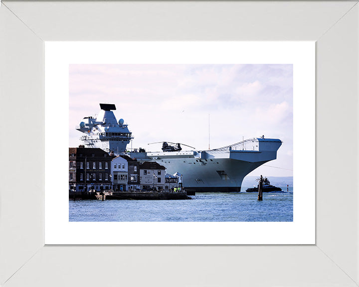 HMS Queen Elizabeth R08 Royal Navy Queen Elizabeth Class Aircraft Carrier Photo Print or Framed Print - Hampshire Prints