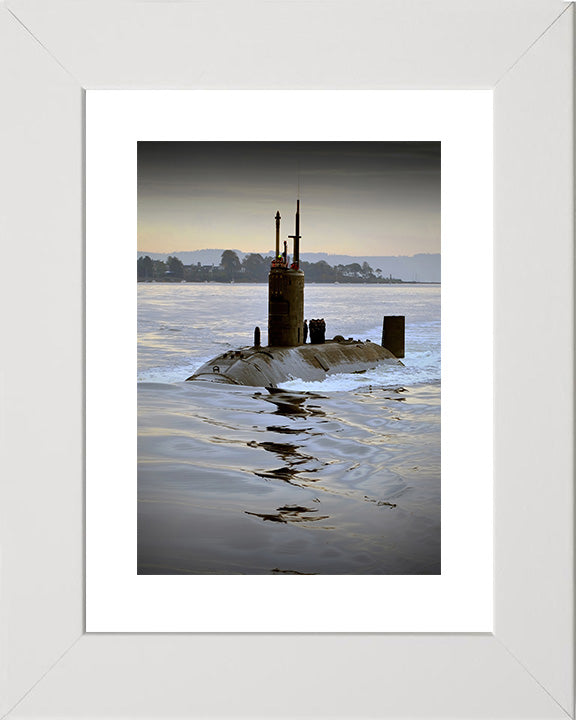 HMS Triumph S93 Submarine | Photo Print | Framed Print | Trafalgar Class | Royal Navy Hampshire Prints