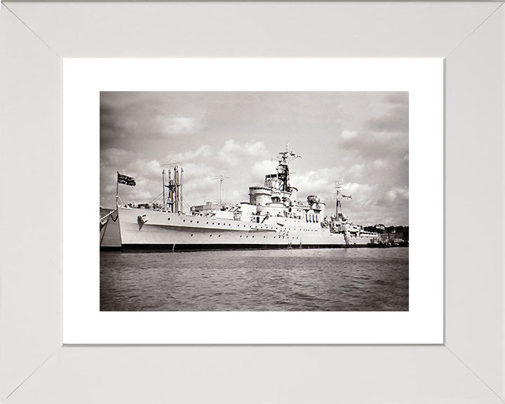 HMS Sheffield C24 | Photo Print | Framed Print | Town Class | Light Cruiser | Royal Navy Hampshire Prints