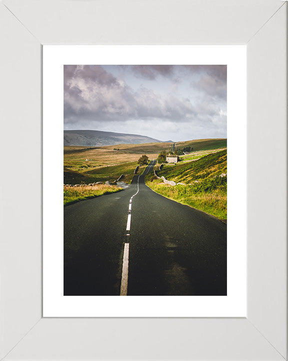 A road through The Yorkshire Dales Photo Print - Canvas - Framed Photo Print - Hampshire Prints