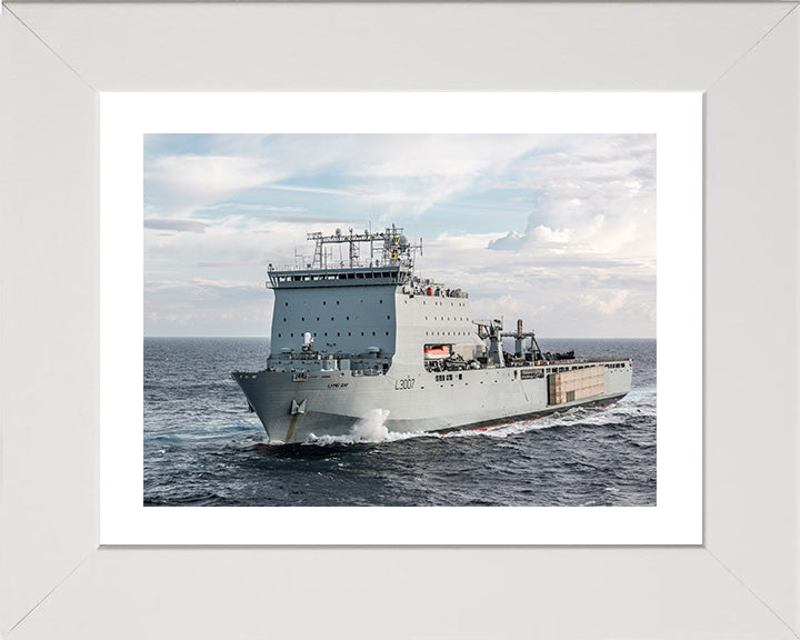 RFA Lyme Bay L3007 | Photo Print | Framed Print | Bay Class | Auxiliary Dock | Royal Fleet Auxiliary Hampshire Prints
