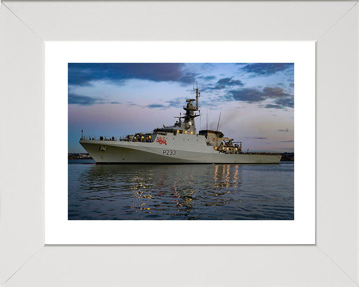 HMS Tamar P233 Royal Navy River class patrol vessel Photo Print or Framed Print - Hampshire Prints