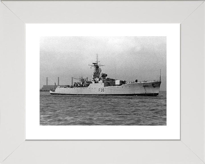 HMS Whitby F36 Royal Navy Whitby class frigate Photo Print or Framed Print - Hampshire Prints