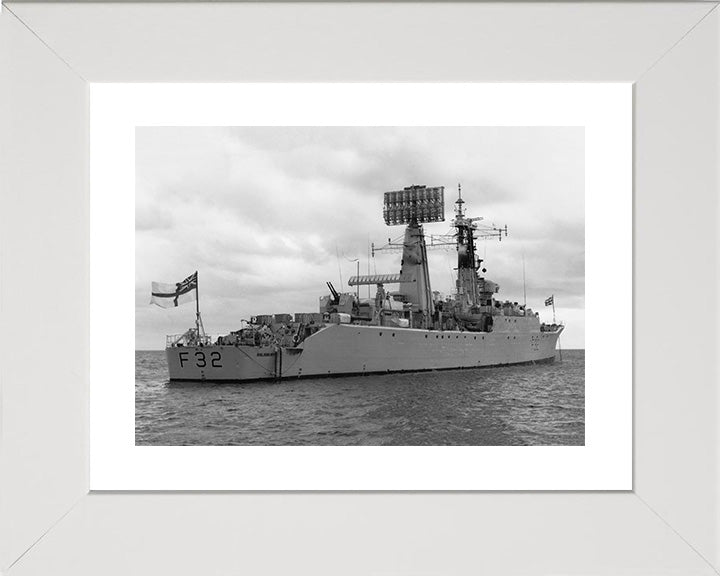 HMS Salisbury F32 | Photo Print | Framed Print | Salisbury Class | Frigate | Royal Navy Hampshire Prints