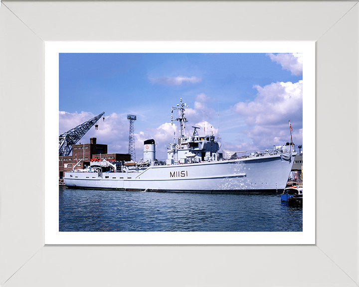 HMS Iveston M1151 | Photo Print | Framed Print | Ton Class | Minesweeper | Royal Navy Hampshire Prints