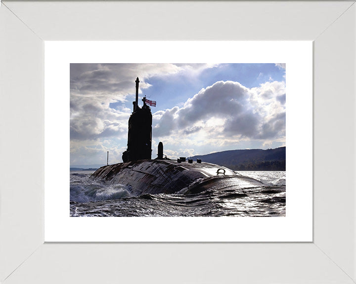 HMS Superb S109 Royal Navy Swiftsure class Submarine Photo Print or Framed Print - Hampshire Prints